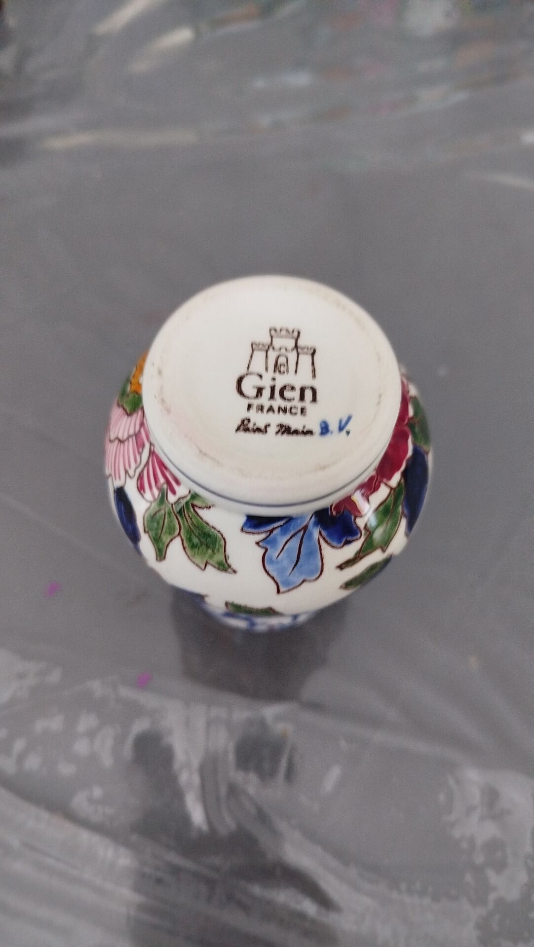 Peony vase from Gien