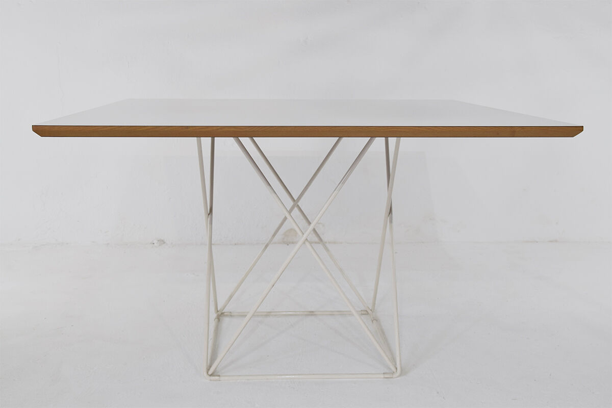 Minimalist Modernist dining set 4 wire chairs with maple wood and matching dining table,1980s