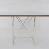 Minimalist Modernist dining set 4 wire chairs with maple wood and matching dining table,1980s