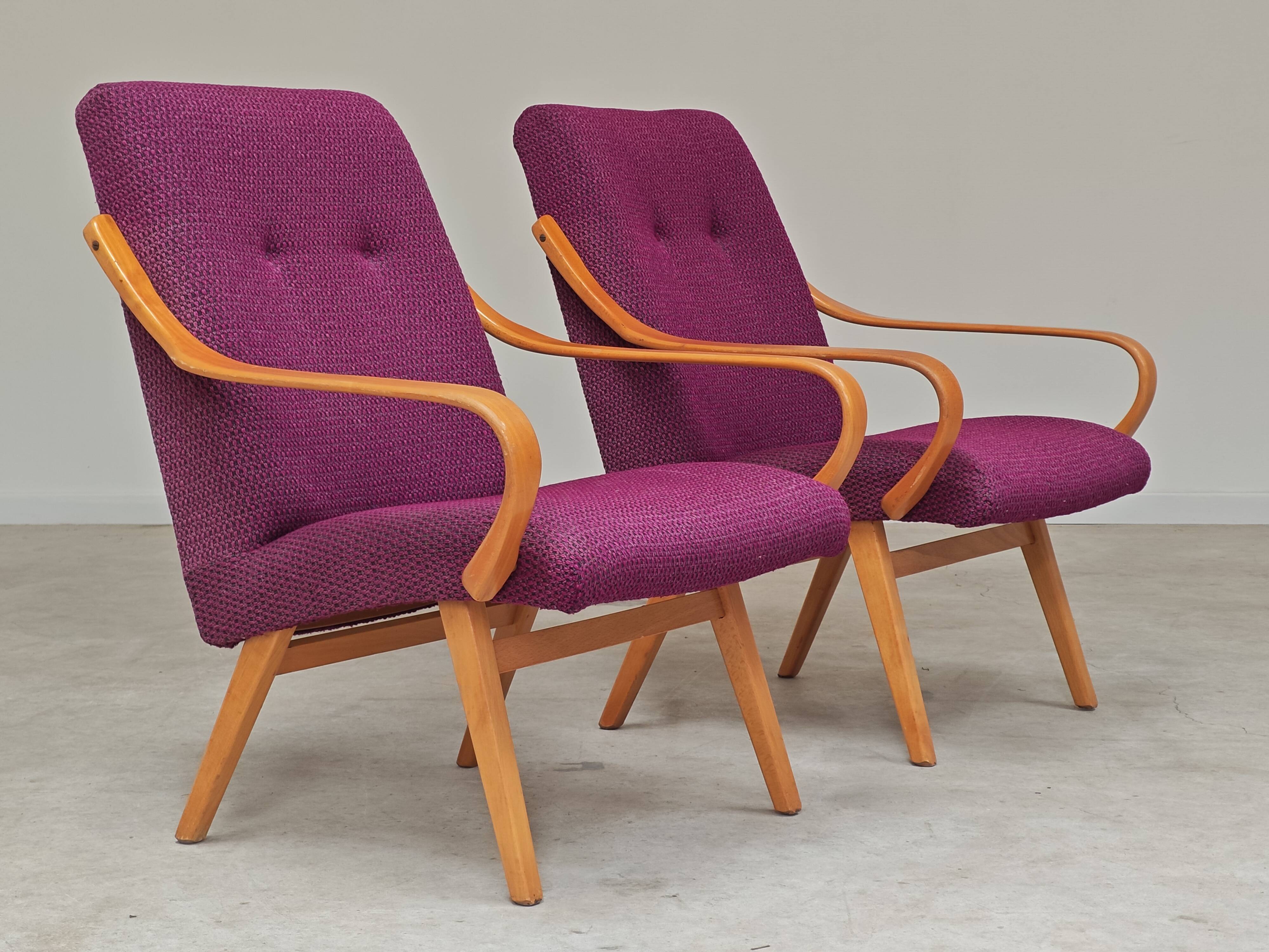 Pair of 6953 purple armchairs by Jaroslav Smidek for TON (Thonet)