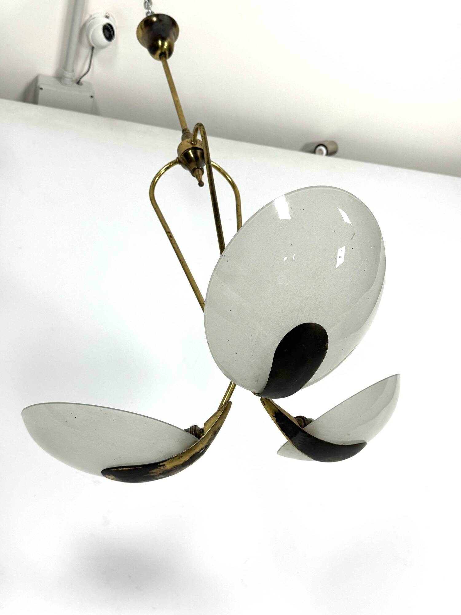 Vintage Italian brass and curved glass chandelier from 1950s