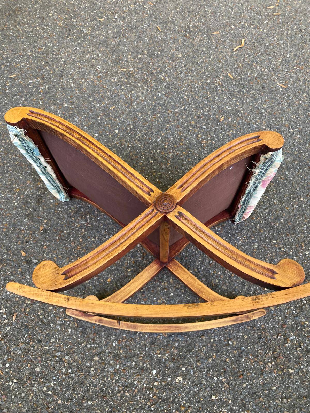 Kneeling prayer desk with rocking footrest in solid wood, curule style & floral fabric.