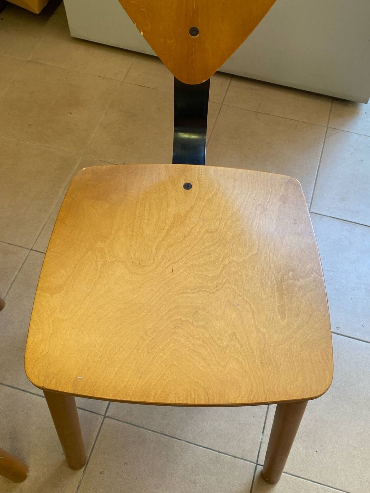 80s Italian chairs, in wood and metal
