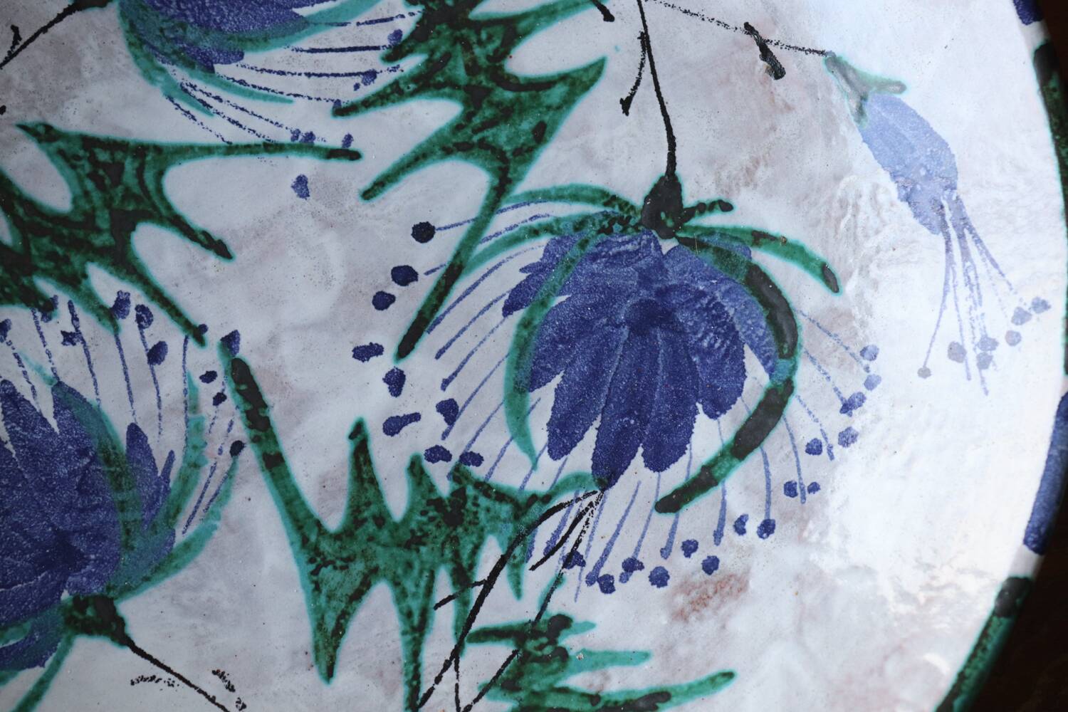 Tripod ceramic plate the Brescon