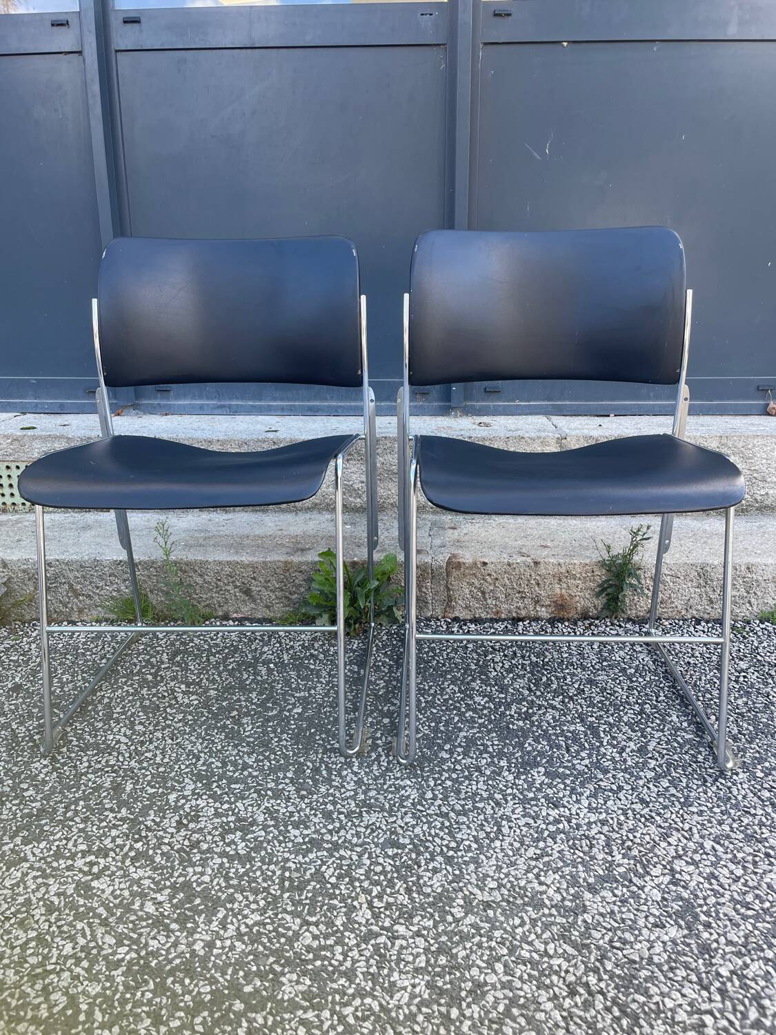 40/3 David Rowland Chairs for Howe