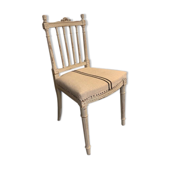 Ancienne chaise patinée gris taupe
