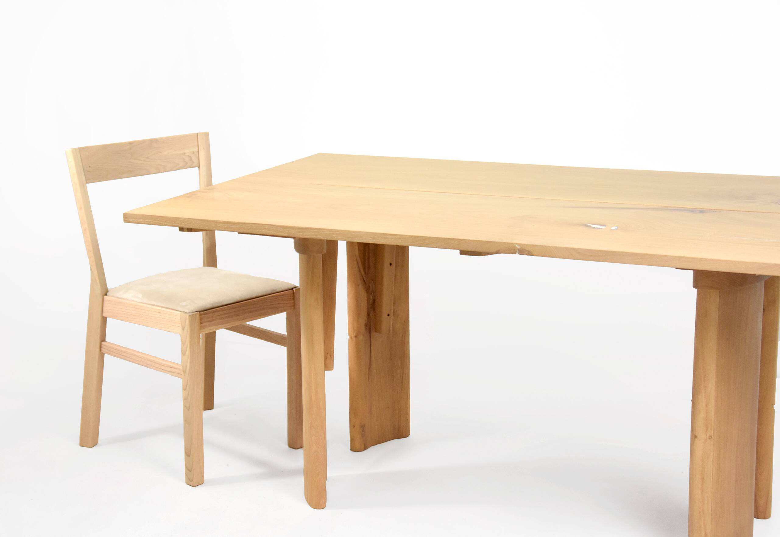 Solid oak dining table, seats 8 people.