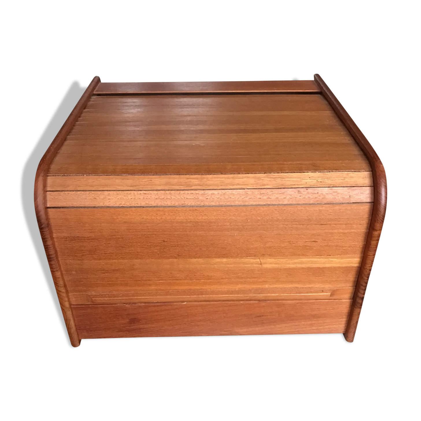 Teak box with curtain door