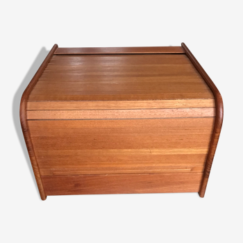 Teak box with curtain door