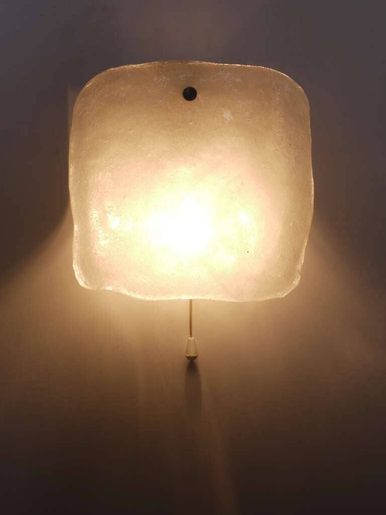 Midcentury wall sconce Kalmar in frosted ice glass, Austria, 1960s