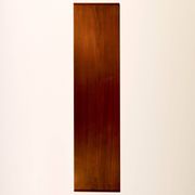 Buffet scandinave avec portes battantes