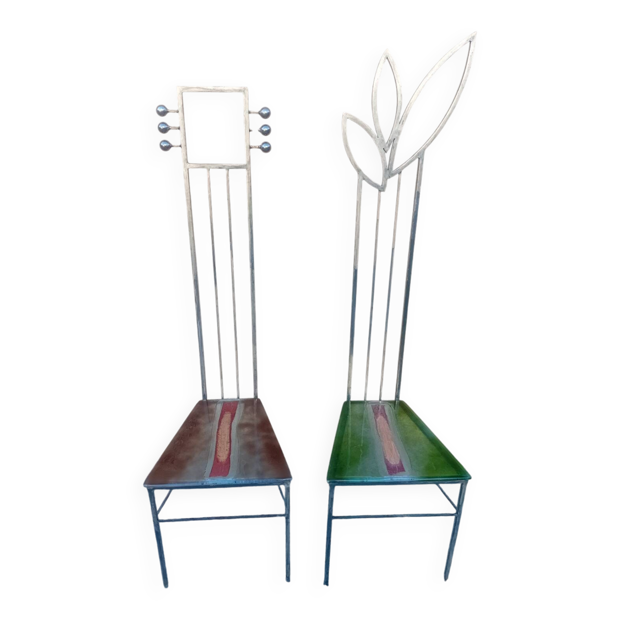 2 sculptural chairs from the 1980s