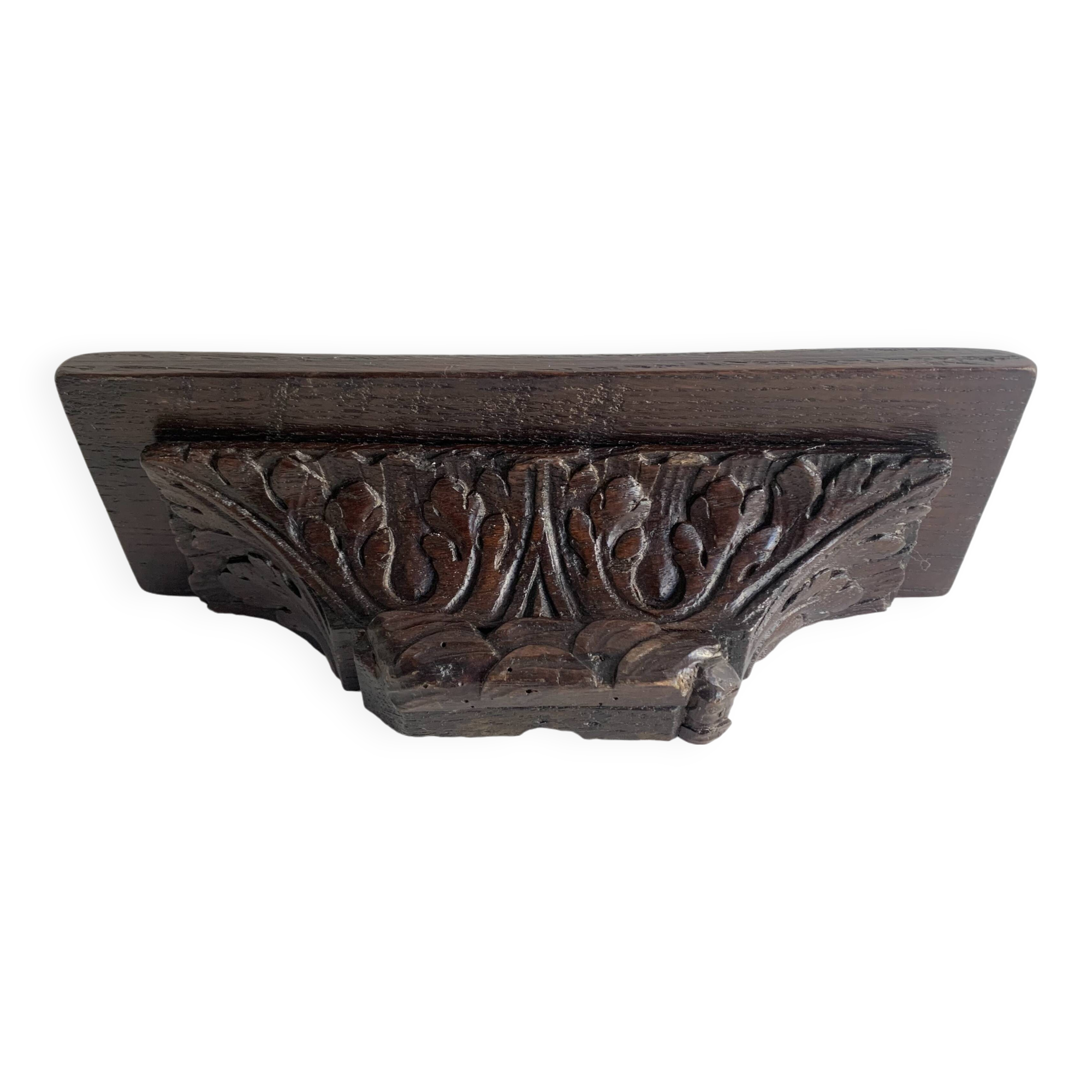 Antique carved wooden wall console for statuette, Haute époque