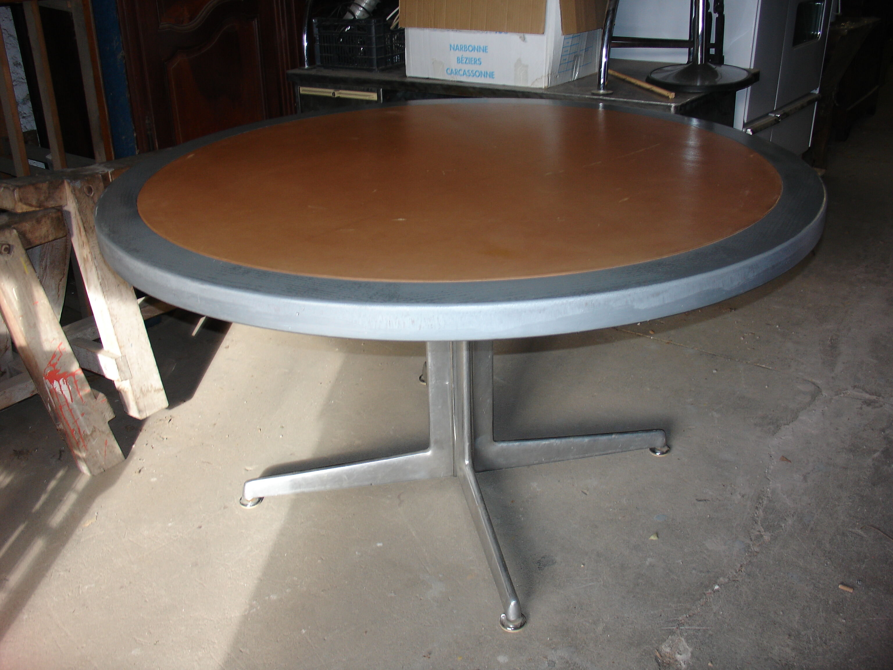 Table d'Herman Miller pour Mobilier International vers 1970