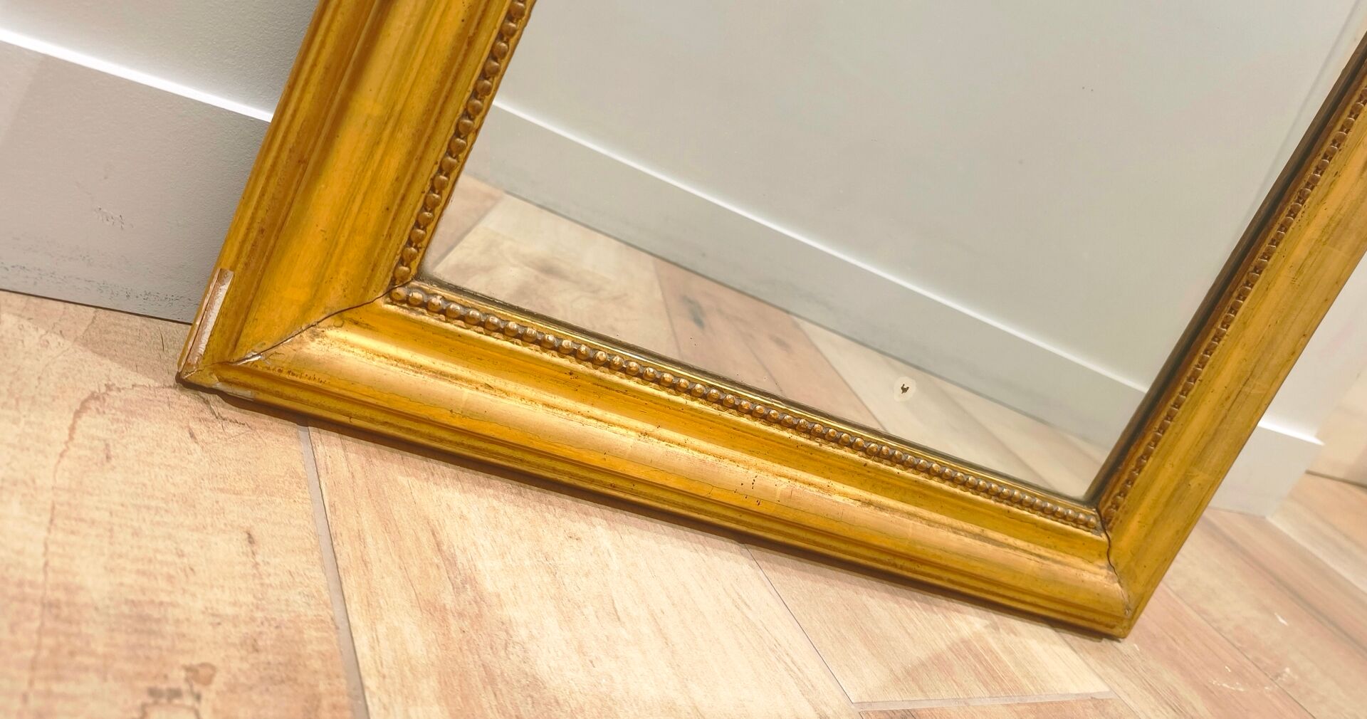 Louis Philippe gilded mirror with gold leaf - 19th century - 72 x 54 cm