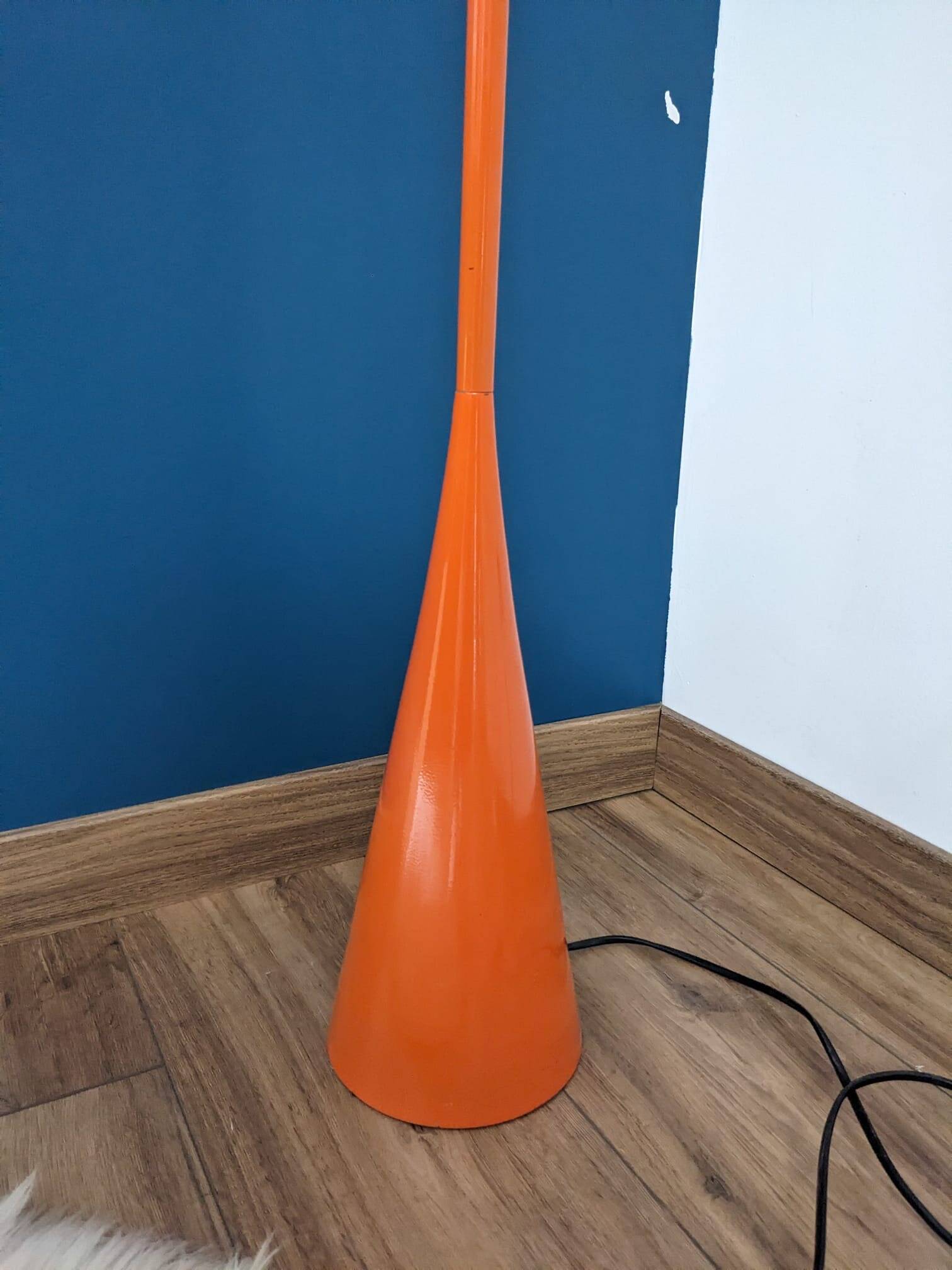Mathias diabolo lamp