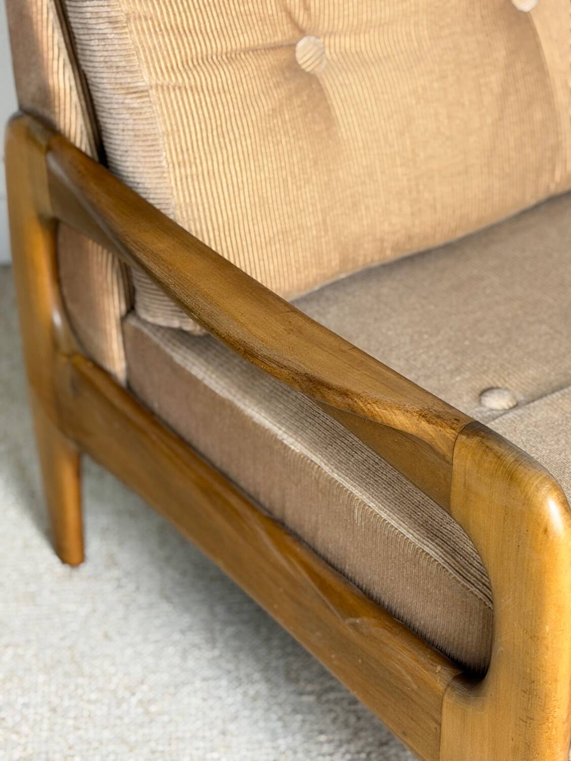 Vintage armchair – 1980s – Beige corduroy