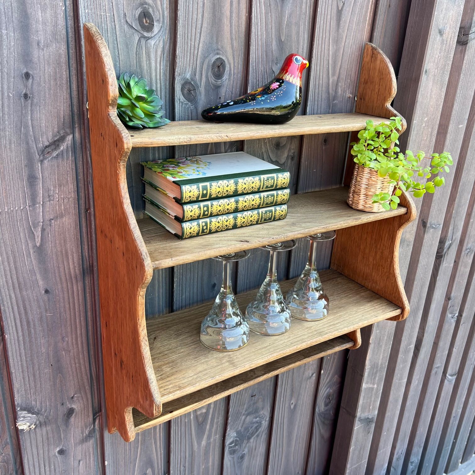Artisanal shelf in raw wood