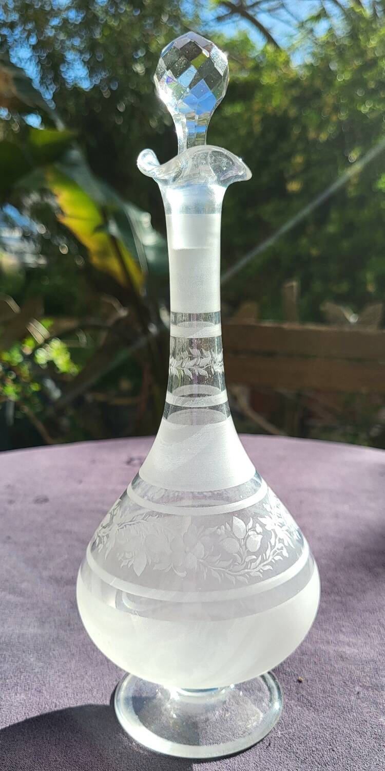 19th century muslin glass carafe