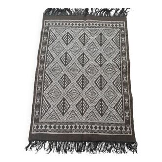 Handmade grey and white margoum carpet in natural wool