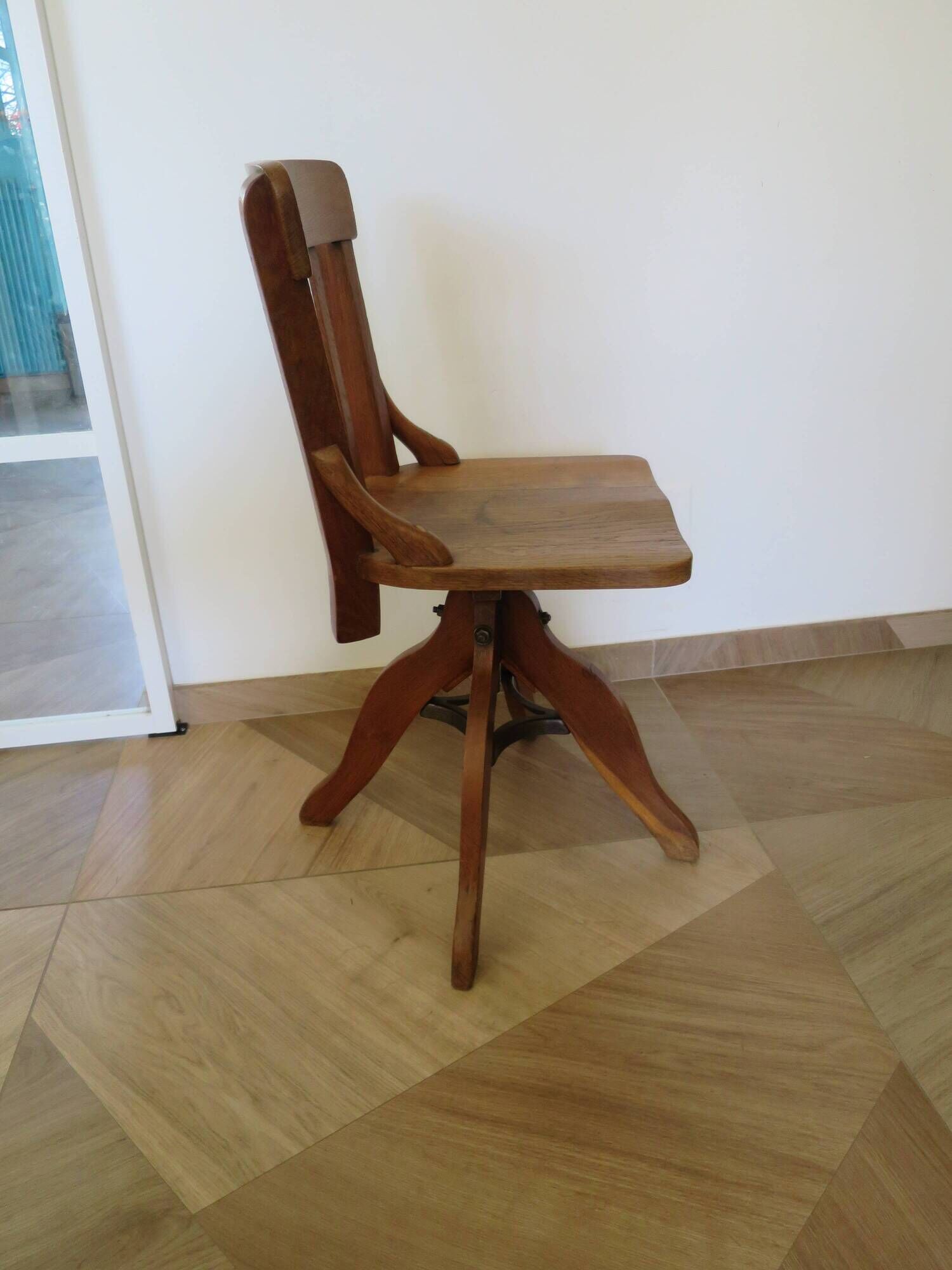 Rare American office chair - wooden - swivel - 50s/60s - child