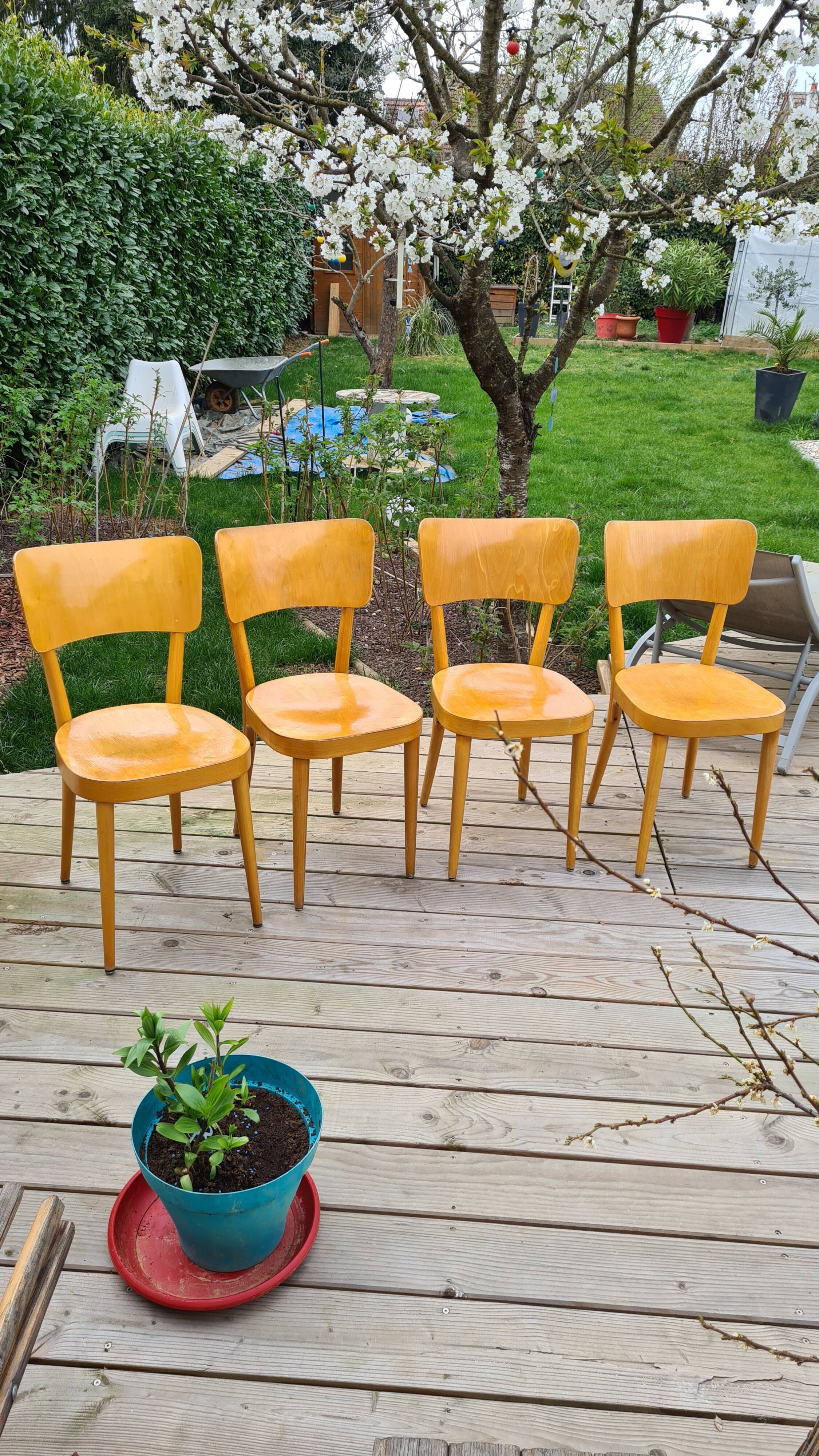 Ensemble de 4 chaises bistrot Baumann