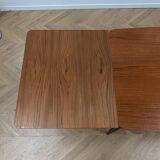 Table with two extensions.