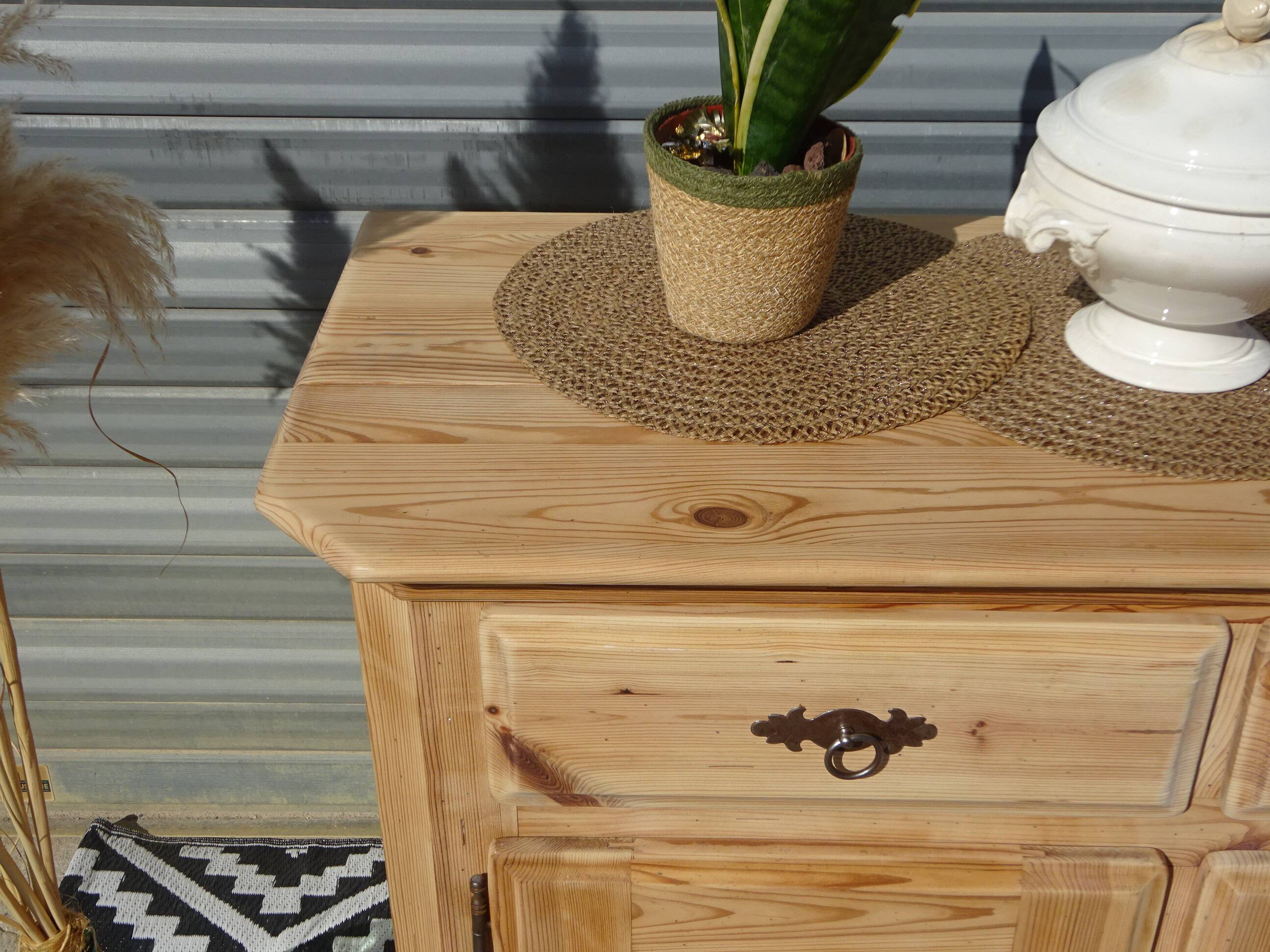 natural pine enfilade