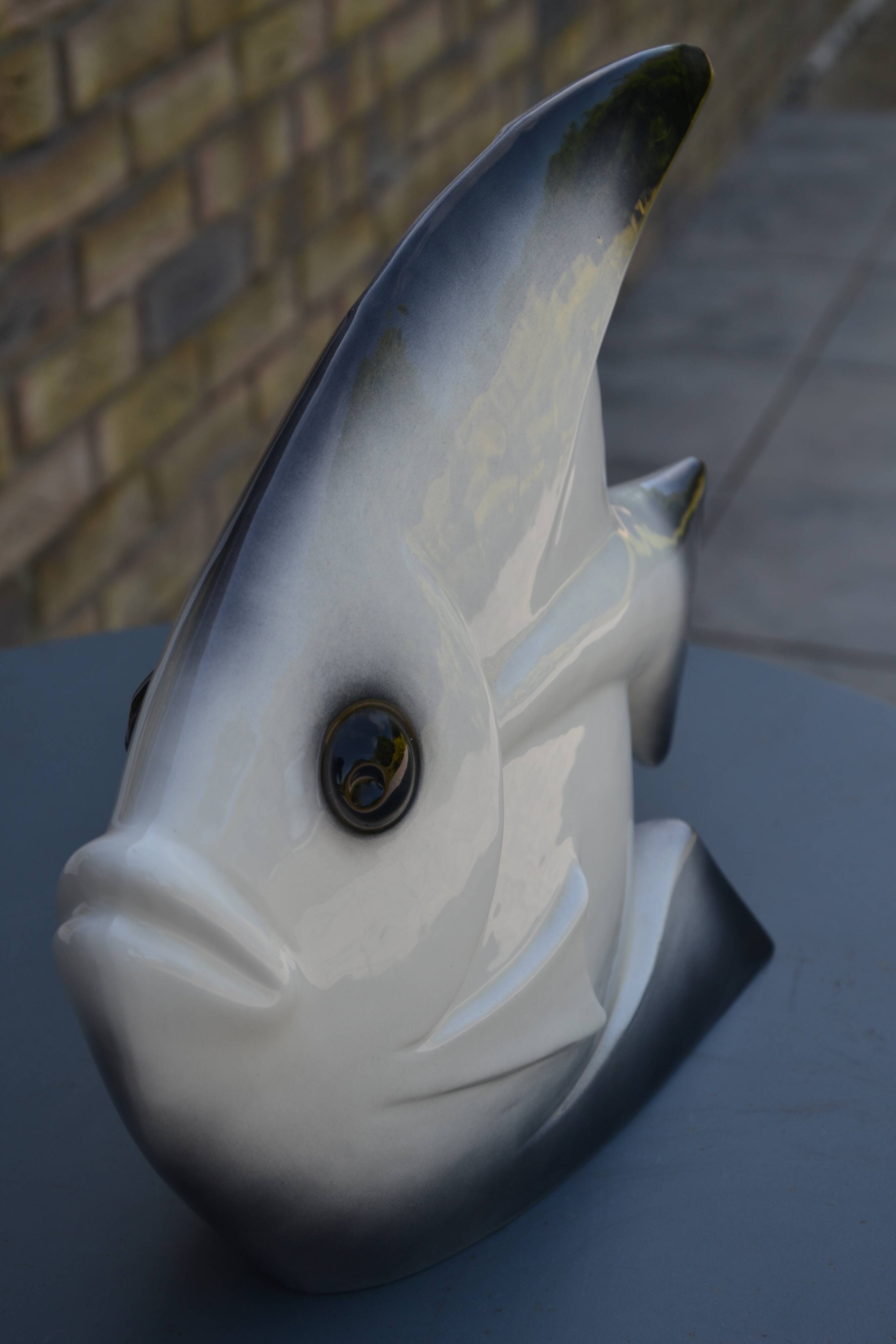 Large vase/sculpture fish from the 1960s.