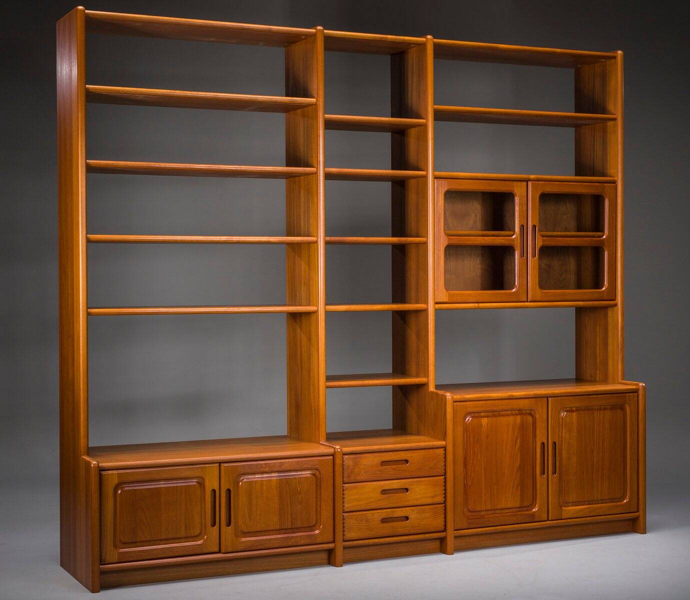Mid-century modern Danish modular teak wall unit from Dyrlund, Denmark, 1970s