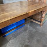 Table à manger en bois