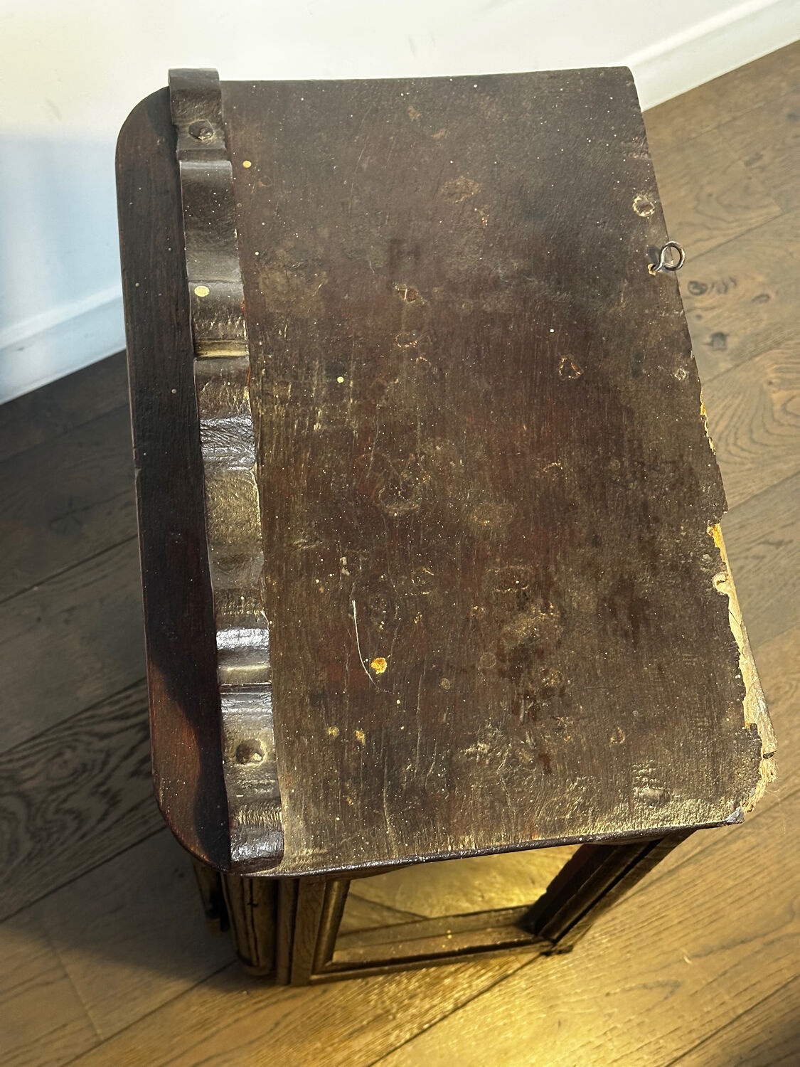 Antique display cabinet in carved wood – Louis XV style – 19th century