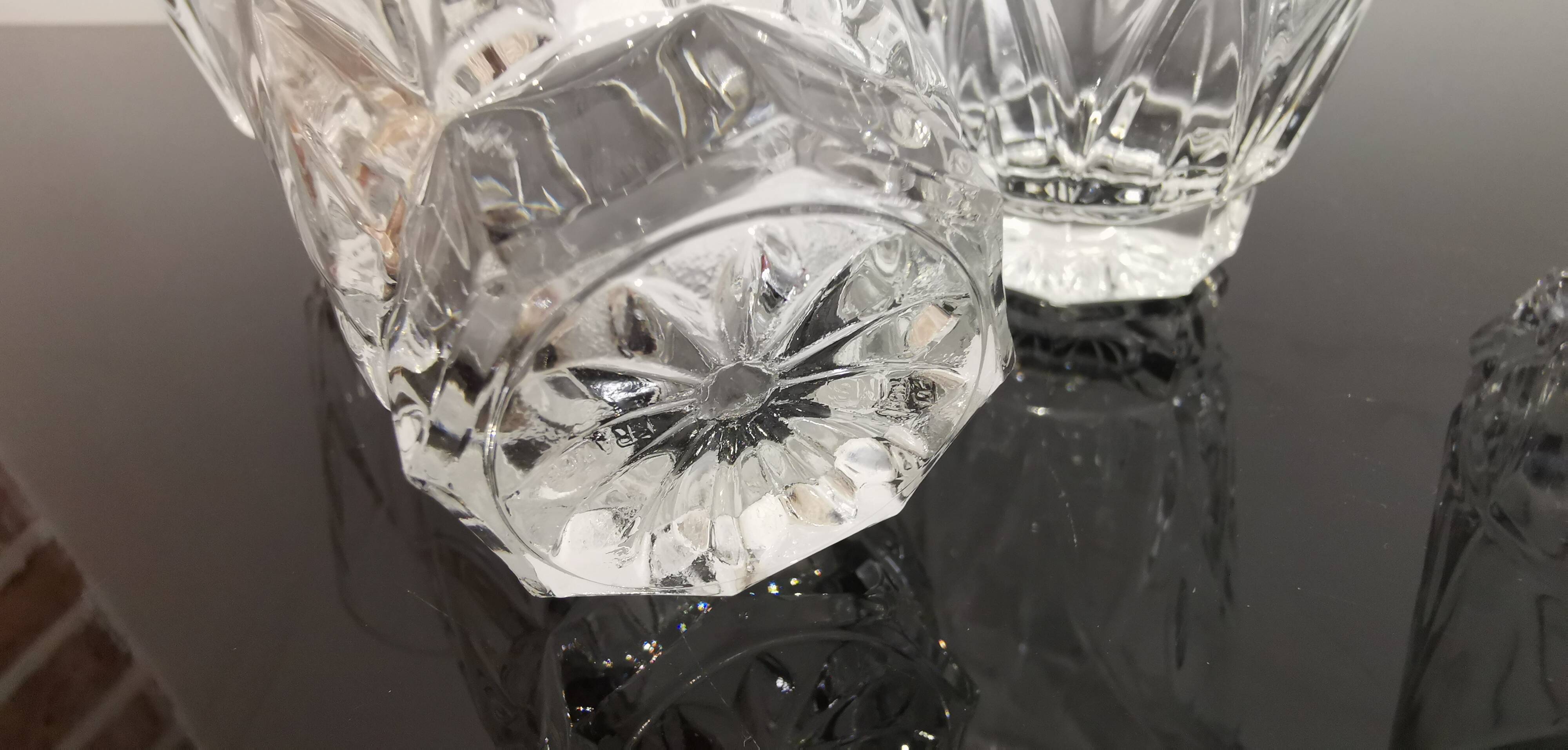 6 vintage chiseled crystal port glasses