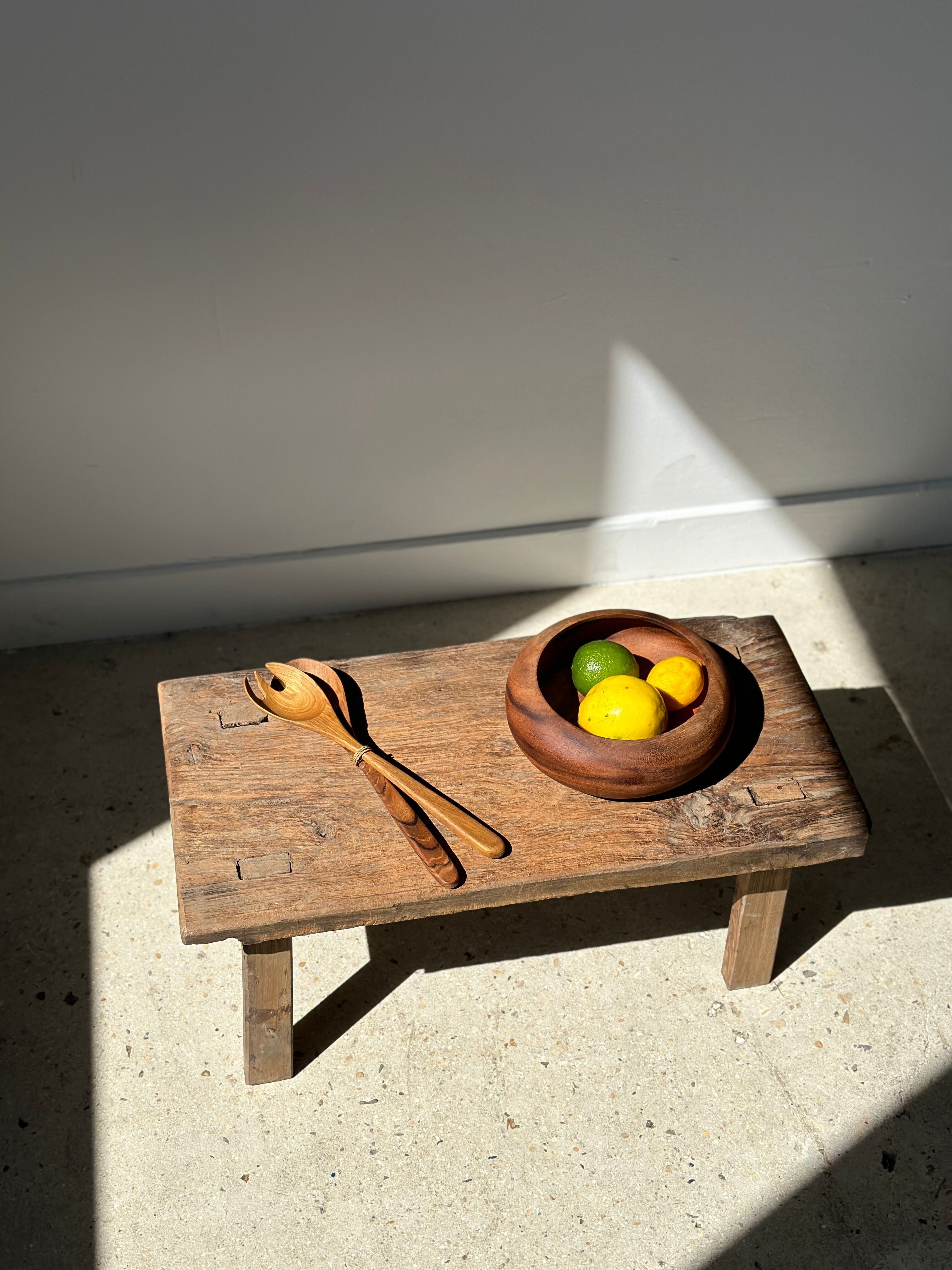 Bowl or monoxyl teak cut d:25.5