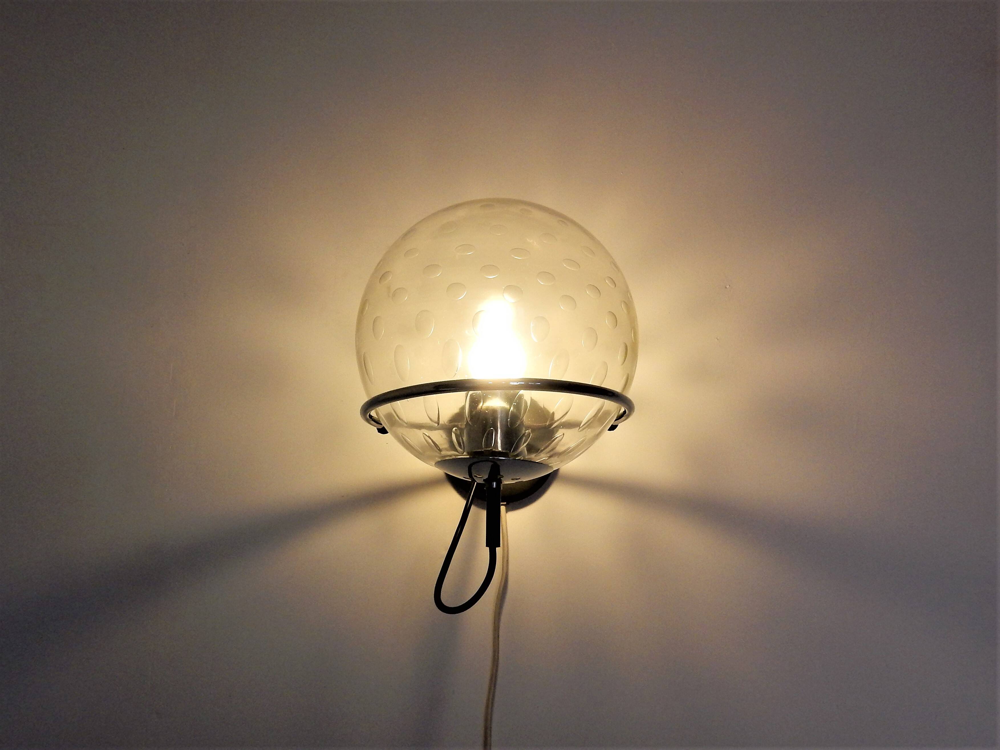 Model C-1725 Raindrop Glass Basketball Wall Lamp from Raak, 1970s