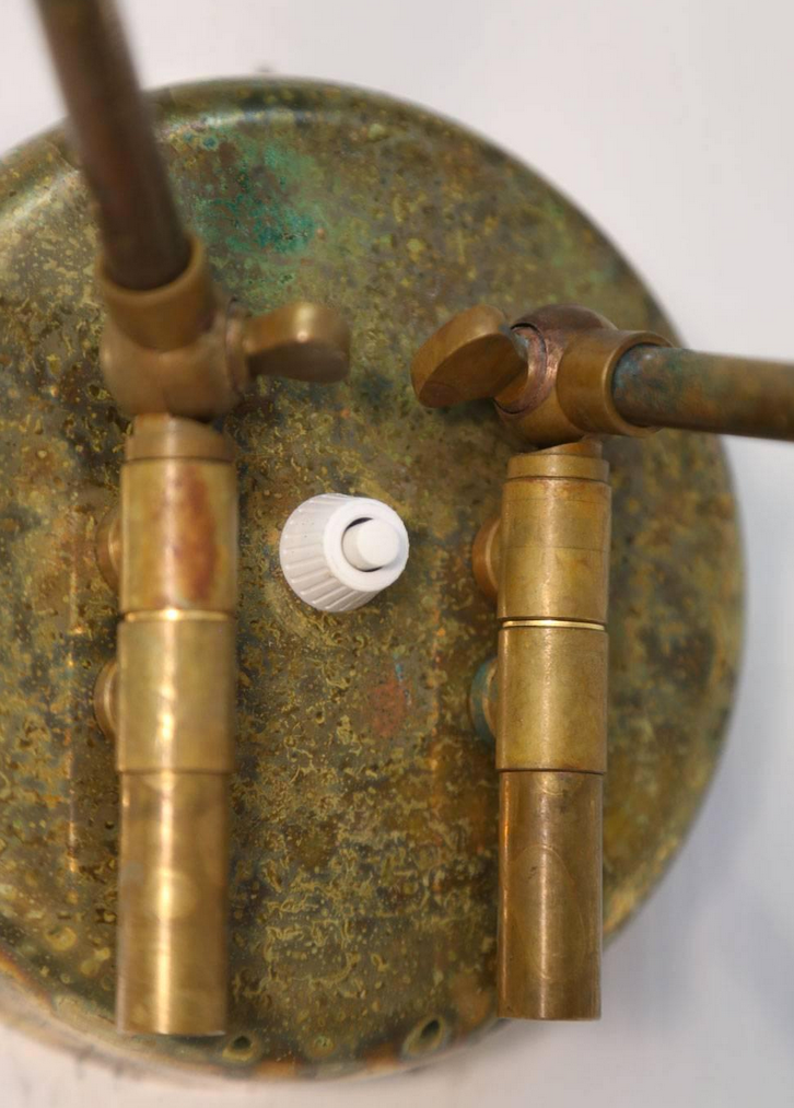 Wall lamp in the style of Italian creations of the 50s