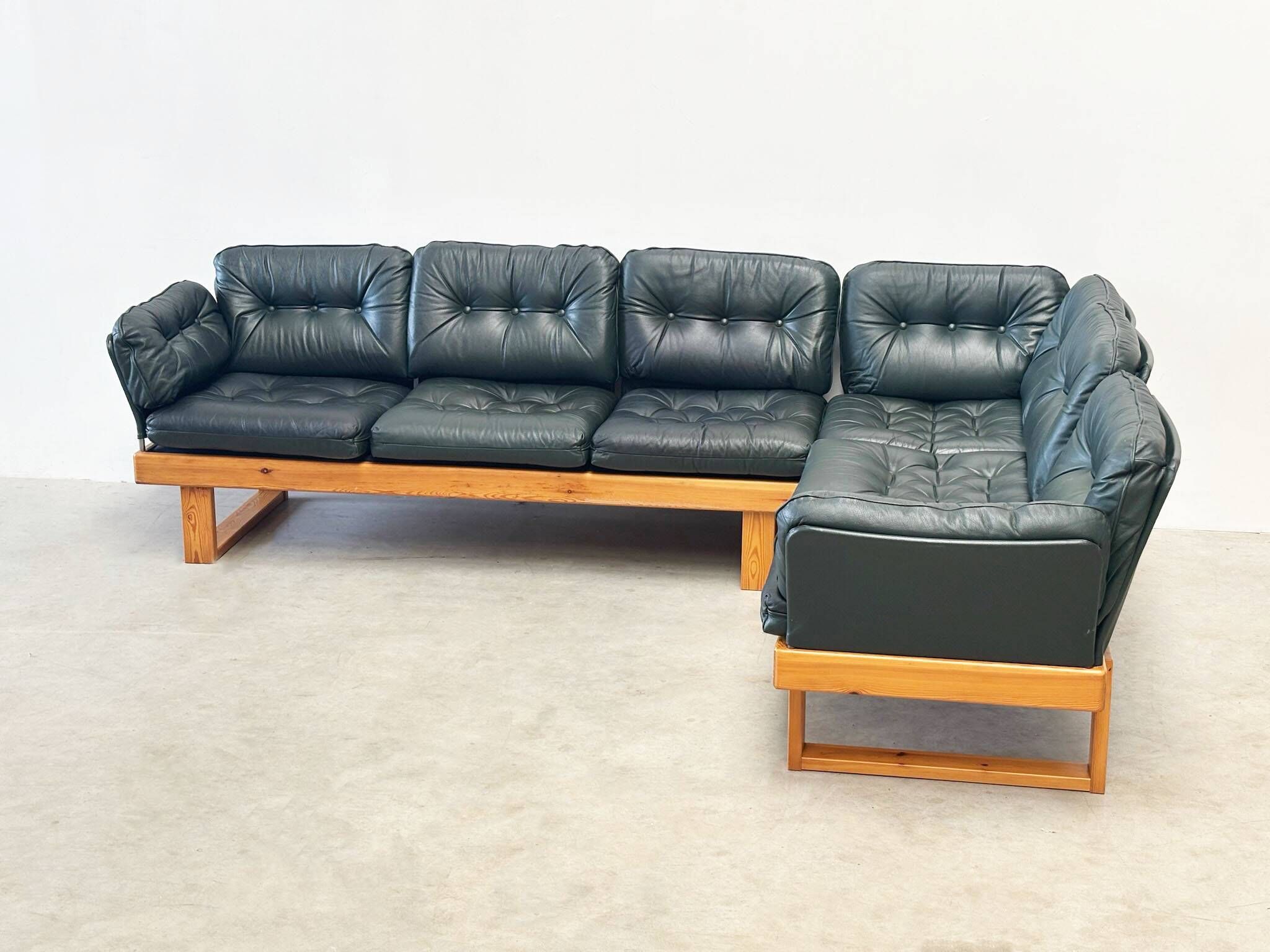 1970's dark green German corner bench