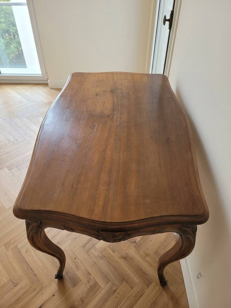 Secretary's desk