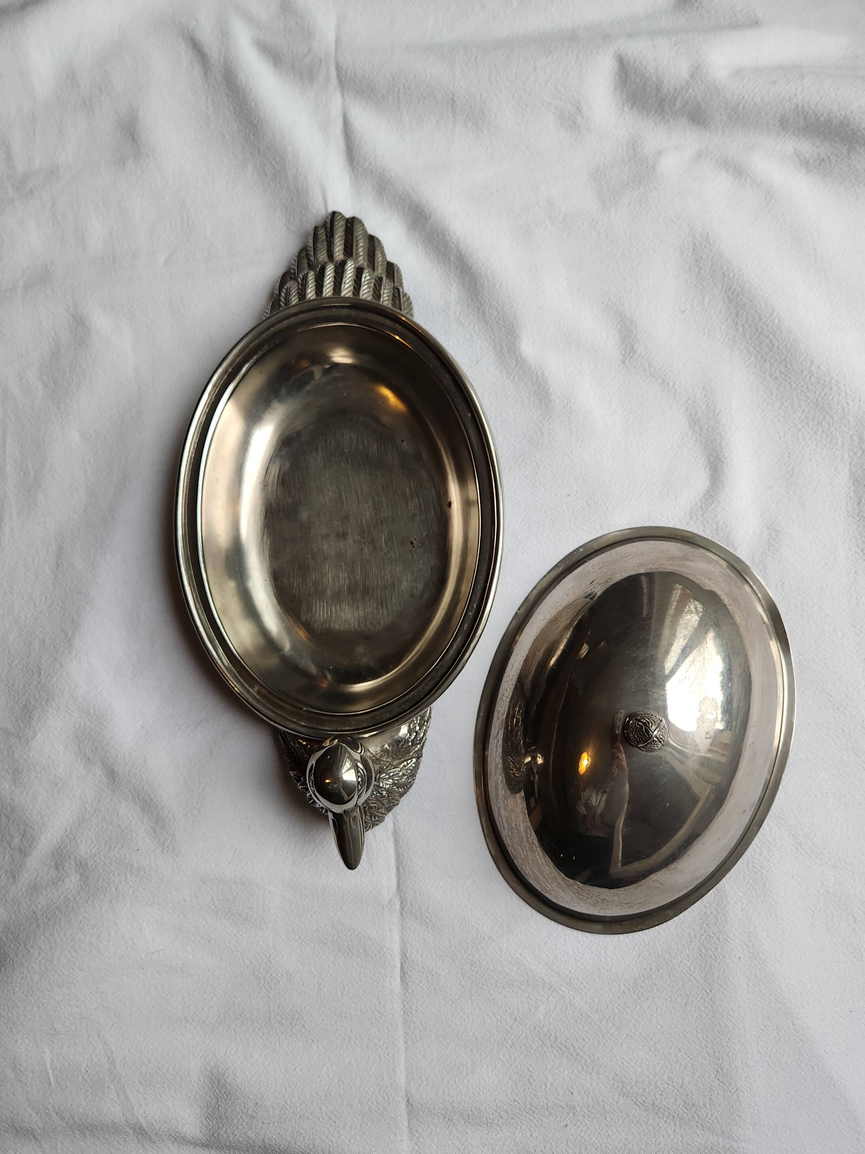 Vintage flat display for duck foie gras