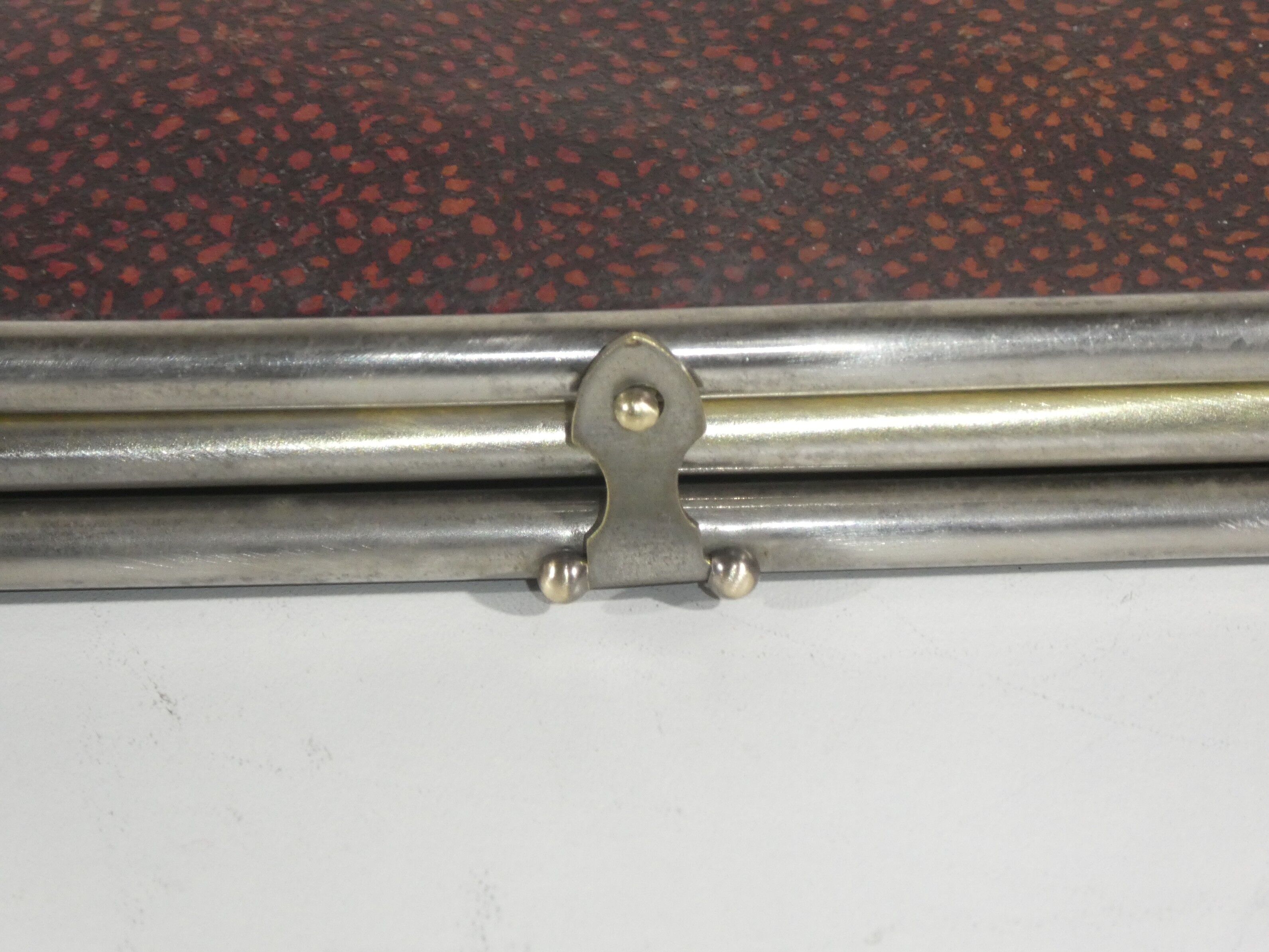 Tryptic barber mirror