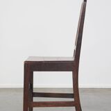 Chaise anglaise ancienne du XVIIIe siècle avec dossier fuselé et patine