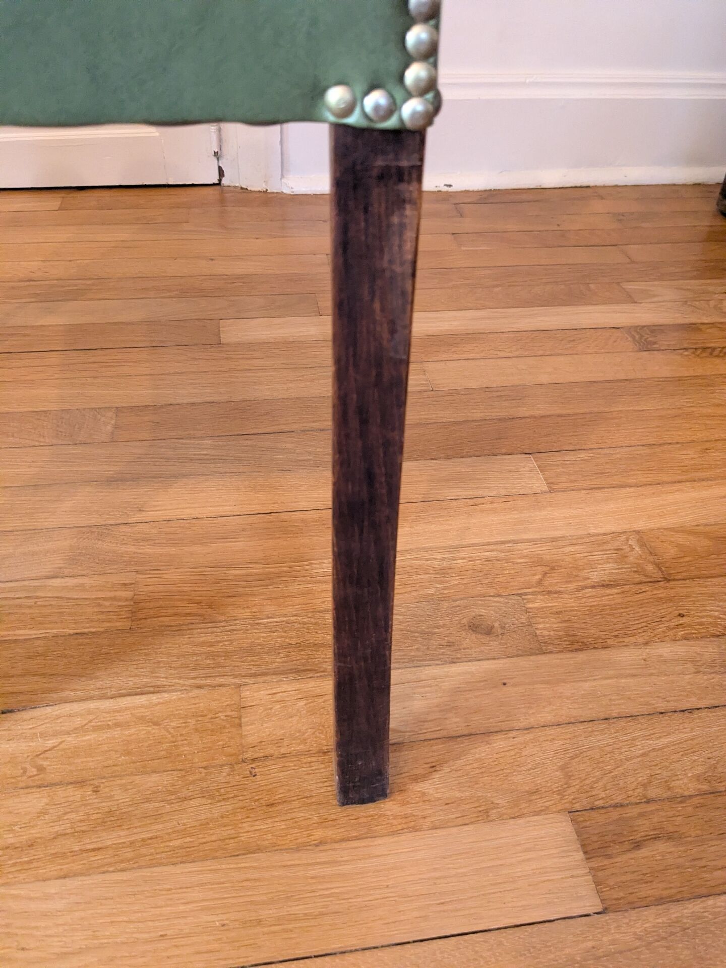 Bridge armchair