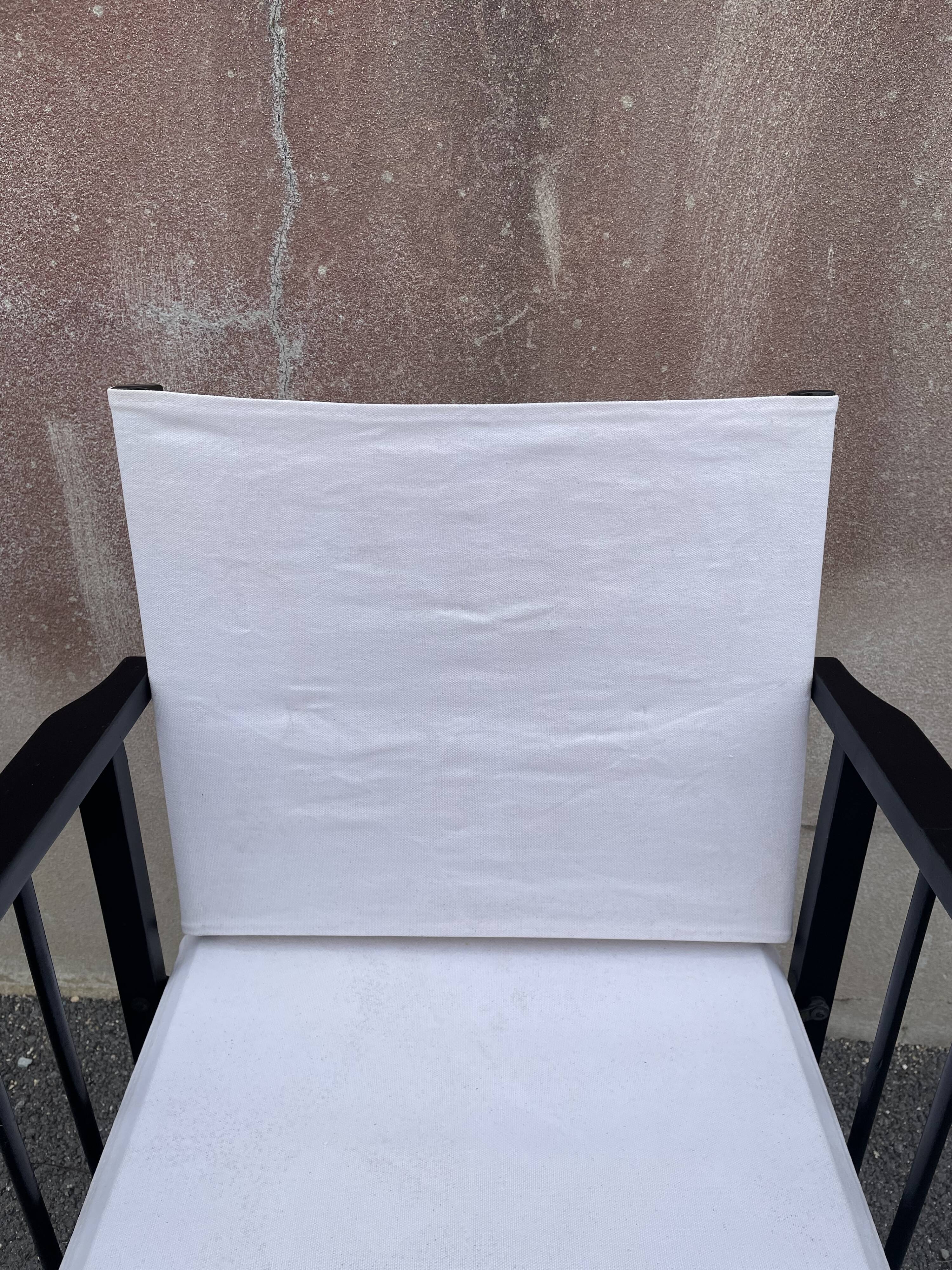 Foldable Steward's chair in wood painted black