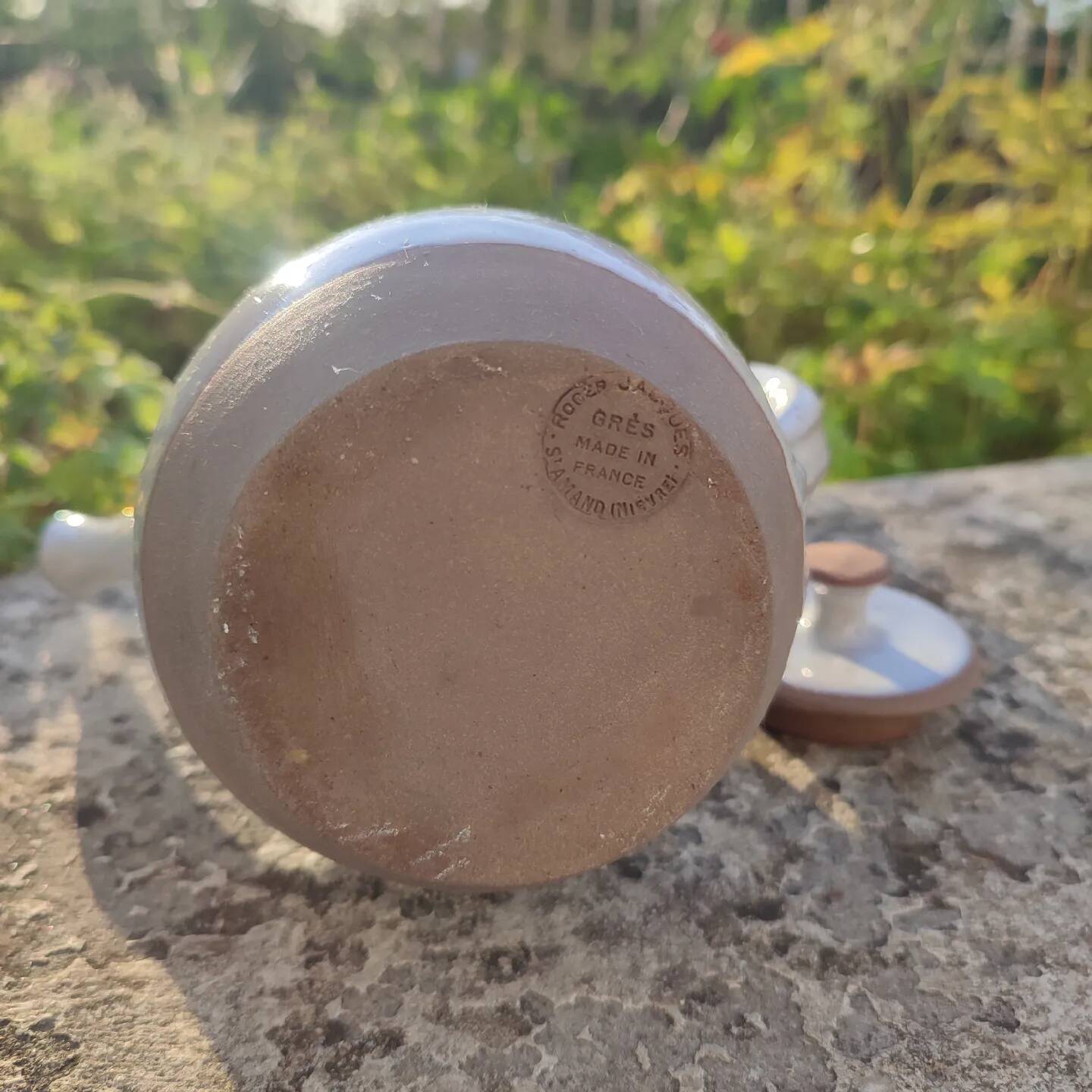 Roger Jacques teapot in Puisaye St Amand stoneware