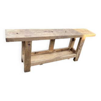 Carpenter's workbench
