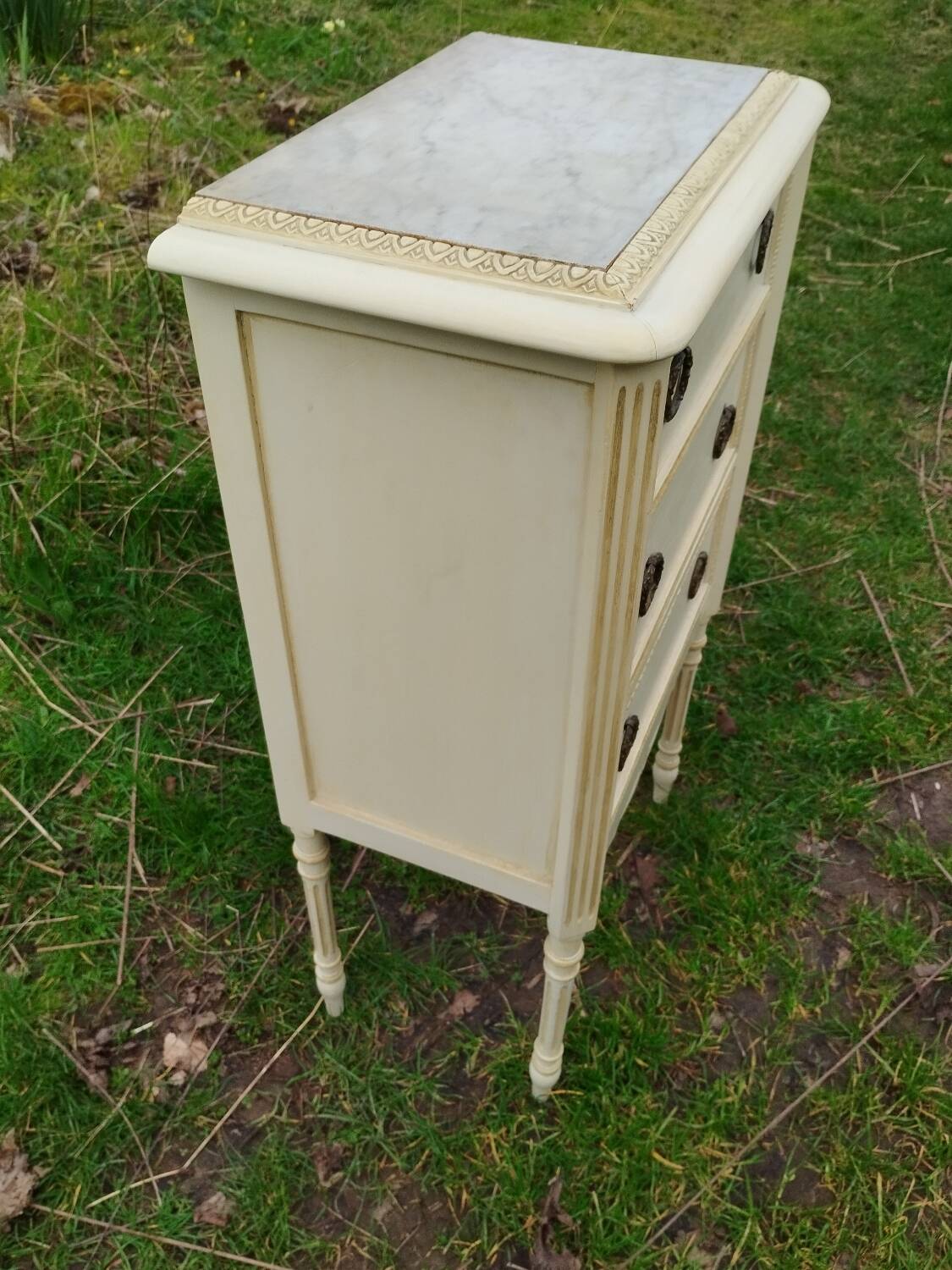 Antique Louis XVI style chest of drawers with marble top