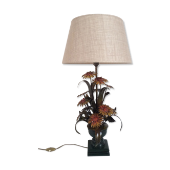 Flowers in full color metal lamp