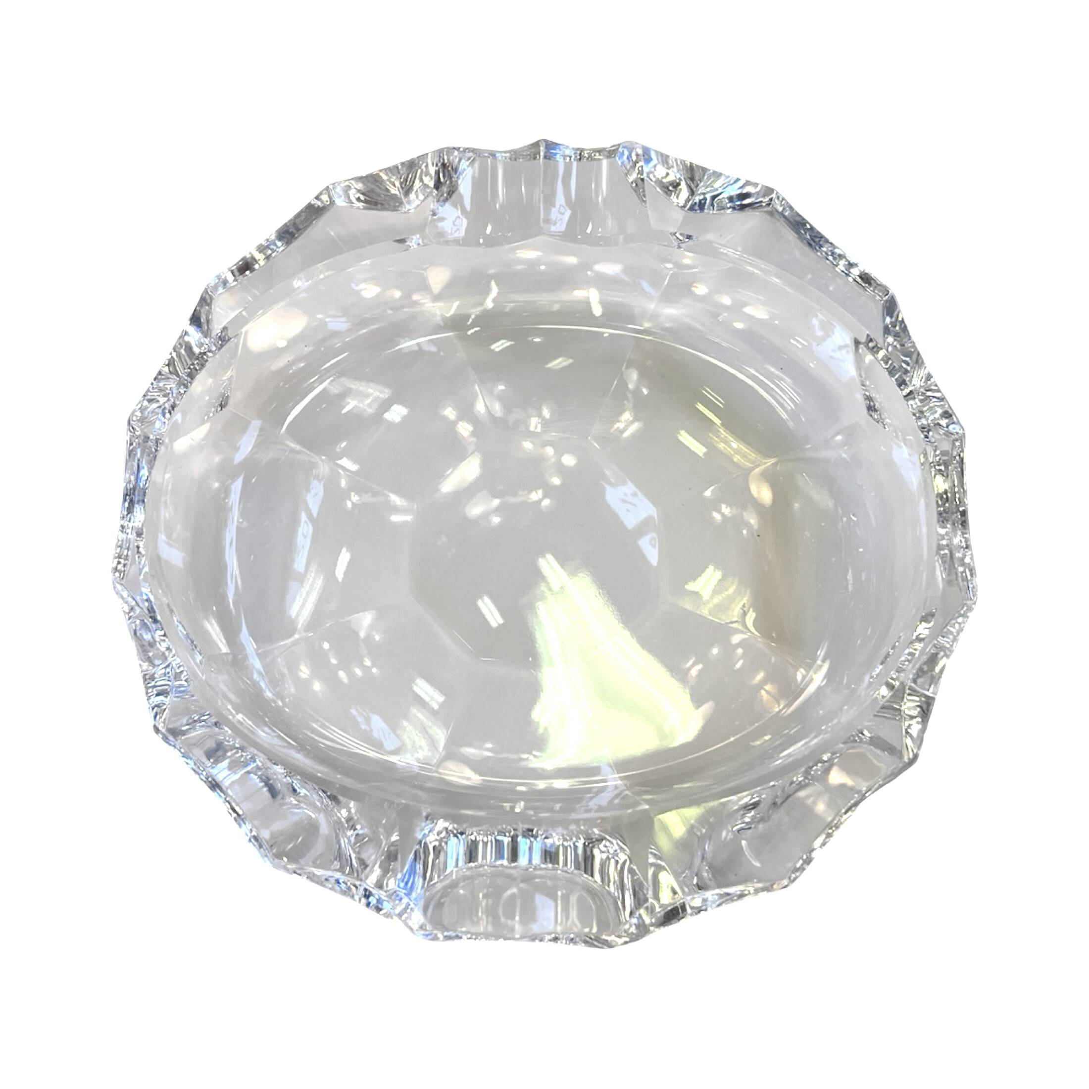 Jablonecke Sklarny crystal ashtray in Desna, Czechoslovakia, 1970s.