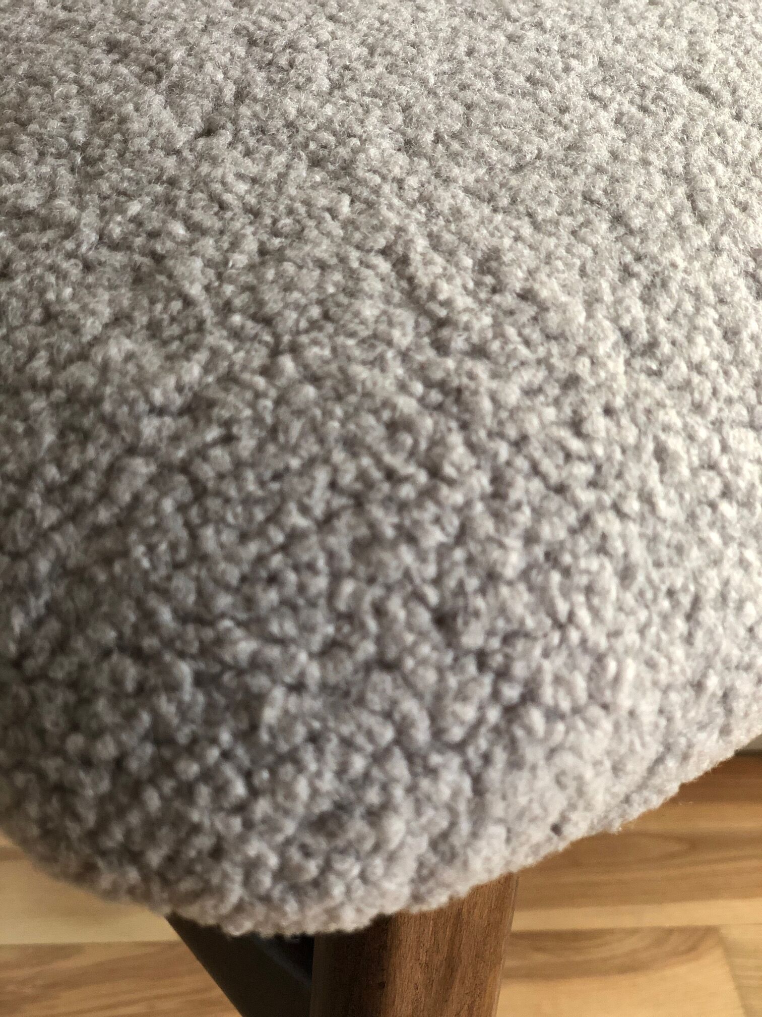 Set of 6 midcentury beige bouclé dining chairs, 1960s