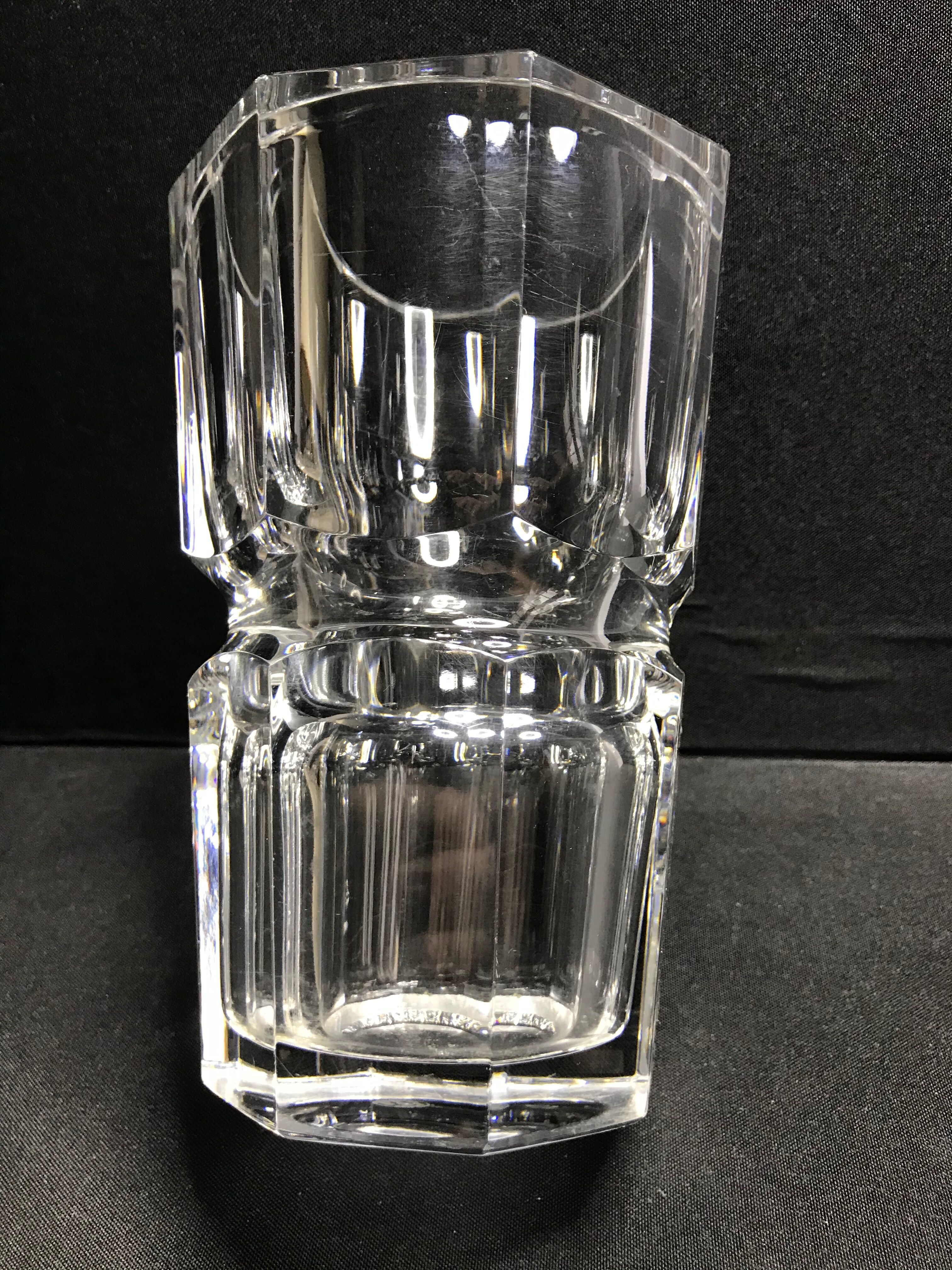 Model edith vase, cut crystal  baccarat